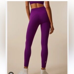 Greyson Soleil Leggings in Hunter Green (Jesper)